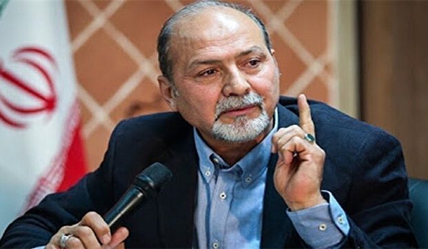 مسئولان قدرت لازم برای مقابله با متخلفان سقف قرارداد را ندارند