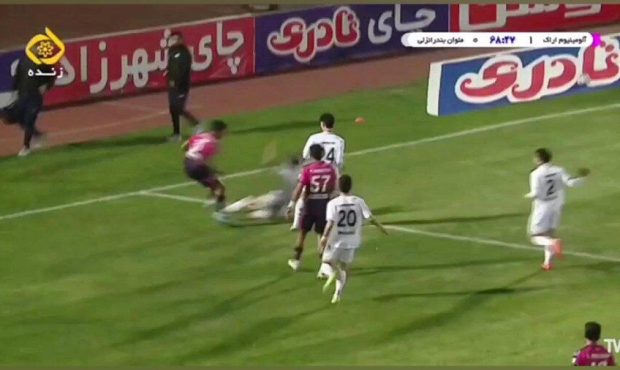 ویدیو| اعتراض ویدیویی به داوری جام حذفی: چطور ۳ هند را ندیدید؟!