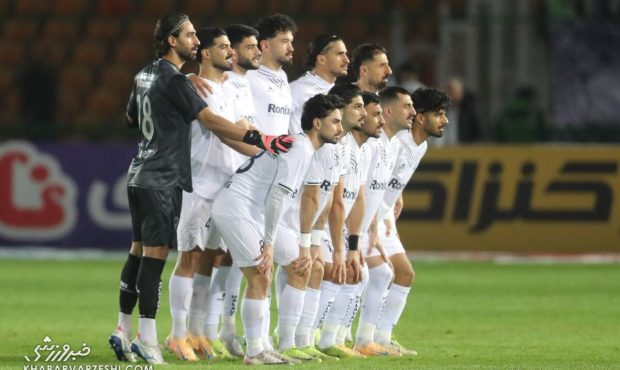 ملوان دوباره نیش زد؛ پست جنجالی علیه استقلال +عکس ملوان دوباره نیش زد؛ پست جنجالی علیه استقلال +عکس