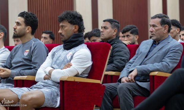 ویدیو| رامین رضاییان نگذاشت فولاد ببازد! ویدیو| رامین رضاییان نگذاشت فولاد ببازد!