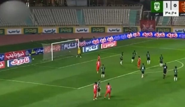 نگاهی به اتفاقات هفته بیست و دوم لیگ برتر + فیلم نگاهی به اتفاقات هفته بیست و دوم لیگ برتر + فیلم