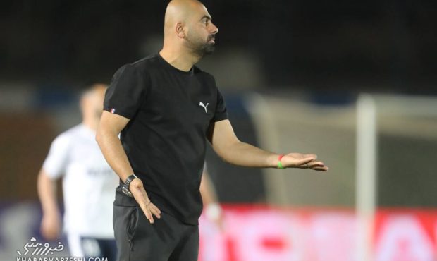 مکالمه جالب سرمربی ملوان با داور و مهاجم پرسپولیس؛ زارع: چرا با ما مهربان نیستی؟!