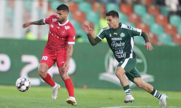 سومین نیمکت نشینی متوالی هافبک پرسپولیس