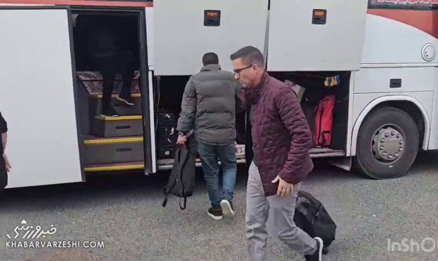 ویدیو| ورود کاروان پرسپولیس به ورزشگاه سیروس قایقران