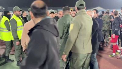 ویدیو| درگیری شجاع خلیل زاده در انزلی؛ به زور او را بیرون بردند! 1 422611