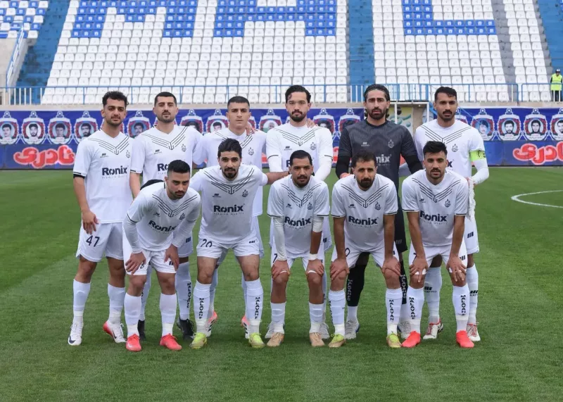 گل اول ملوان به تراکتور (محمد جواد محمدی) گل اول ملوان به تراکتور (محمد جواد محمدی)