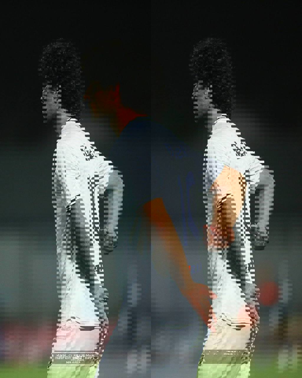 کدگذاری مخفی قائم برای گل به تراکتور 2 2430758